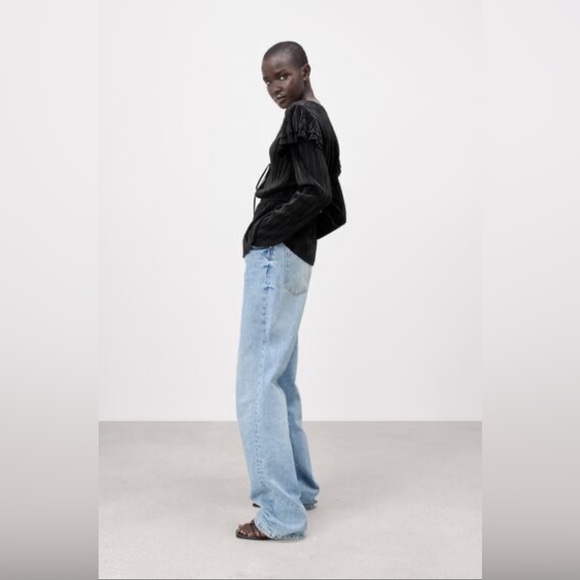 🖤🖤🖤Zara BLK Ruffled Pleated Blouse - Sz Large - NWT - Picture 3 of 5